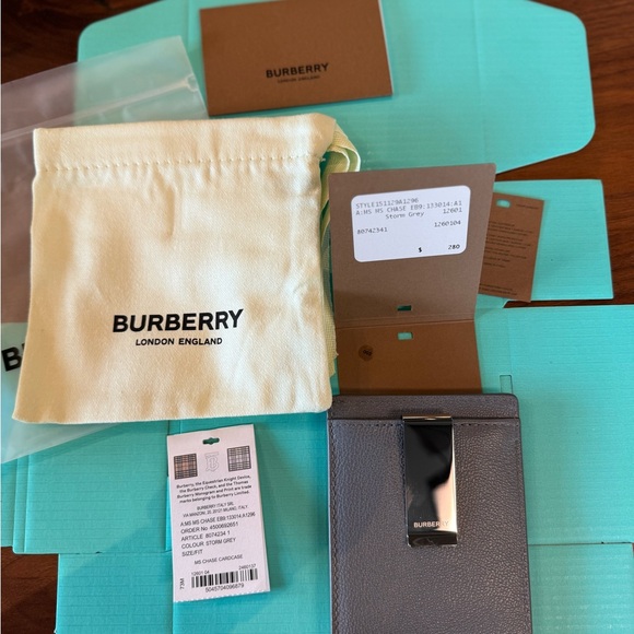 NWT Authentic Burberry Men’s MS Chase Storm Grey Leather Card Holder Money Clip - Picture 4 of 4